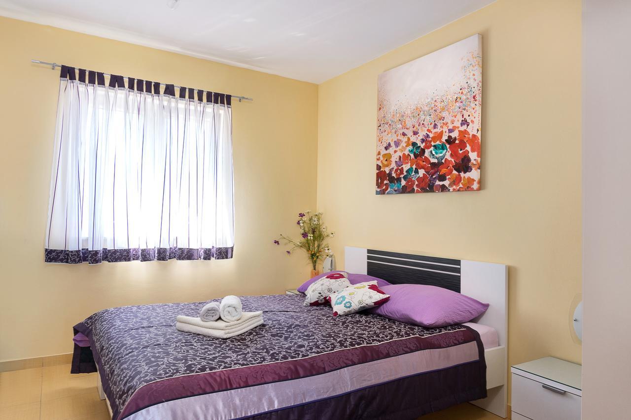 Vila Vita Donje Selo na Šolti 外观 照片