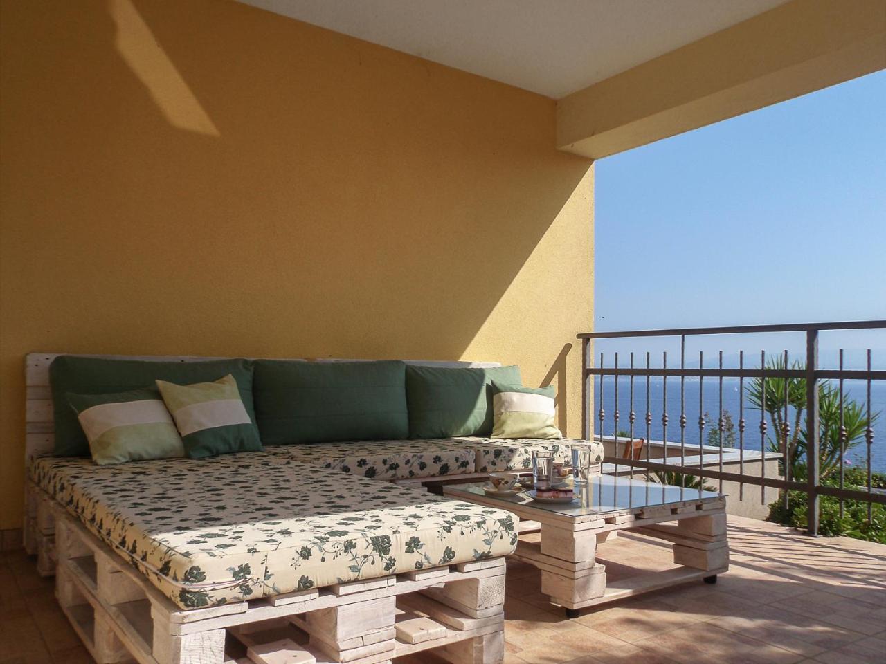 Vila Vita Donje Selo na Šolti 外观 照片